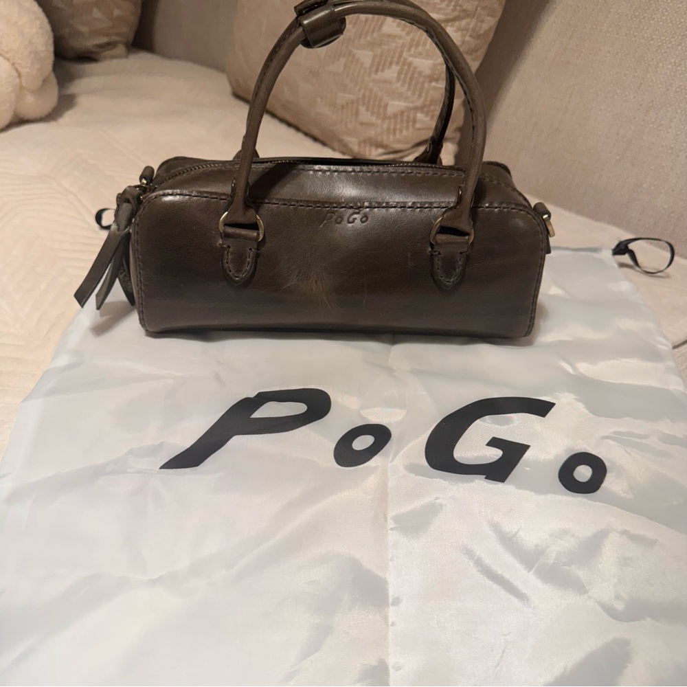 Genuine Leather Handmade Purse with Top Handle and Strap - Picture 2 of 12